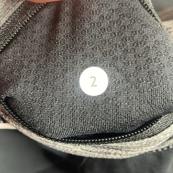 Lululemon inspire run crop black and white capri leggings - Picture 9 of 11